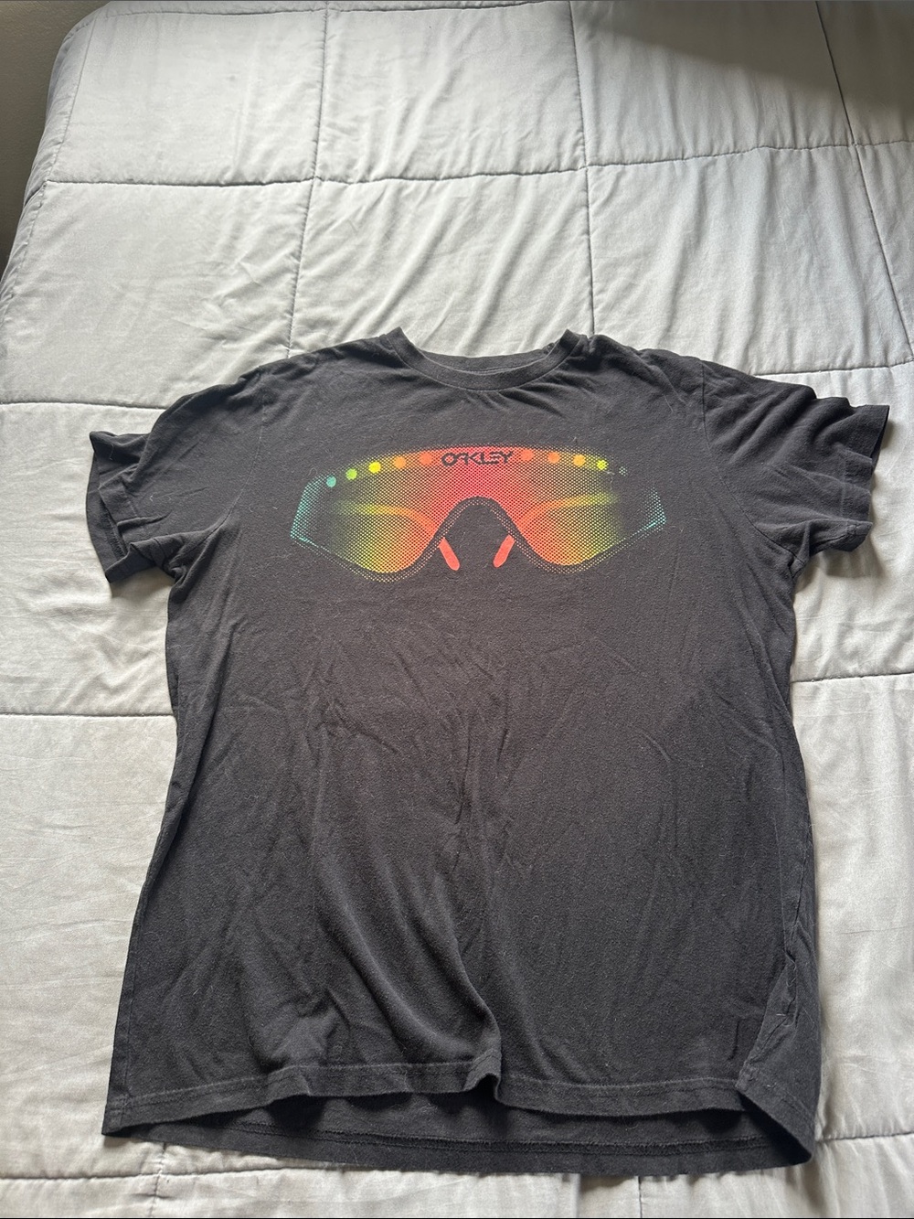 Vintage Oakley Black Tee with Rainbow Lens Graphic